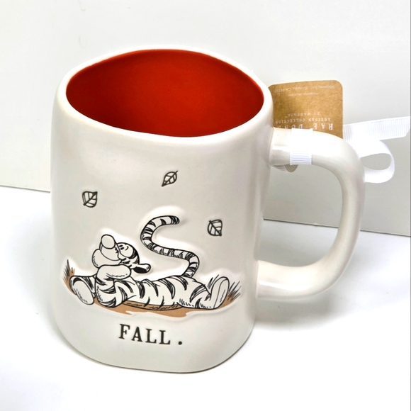 Rae Dunn Disney Tigger Winnie The Pooh Fall Mug with Orange Interior Nwt - Picture 1 of 6